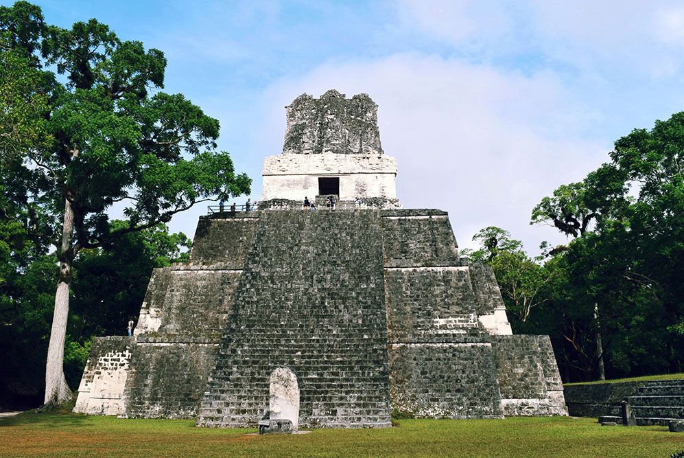 Tikal Maya Ruinen