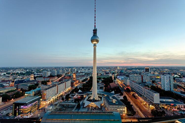 Fernsehturm en Alexanderplatz